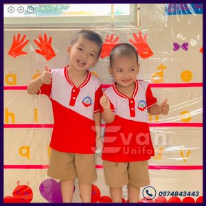 đồng phục mầm non đẹp màu đỏ